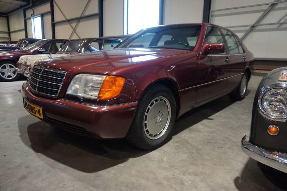 W140 500SE -4 The eighties S-Class W126 560SEL