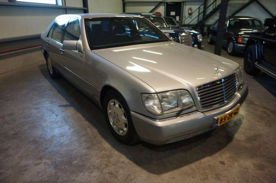 Mercedes-Benz W140 V12