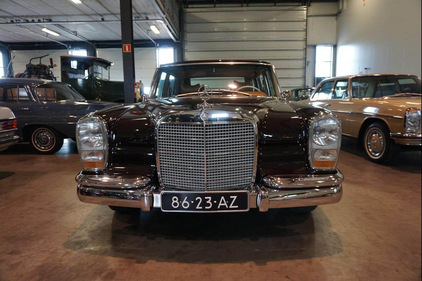 W100 2 Mercedes-Benz 190 serie